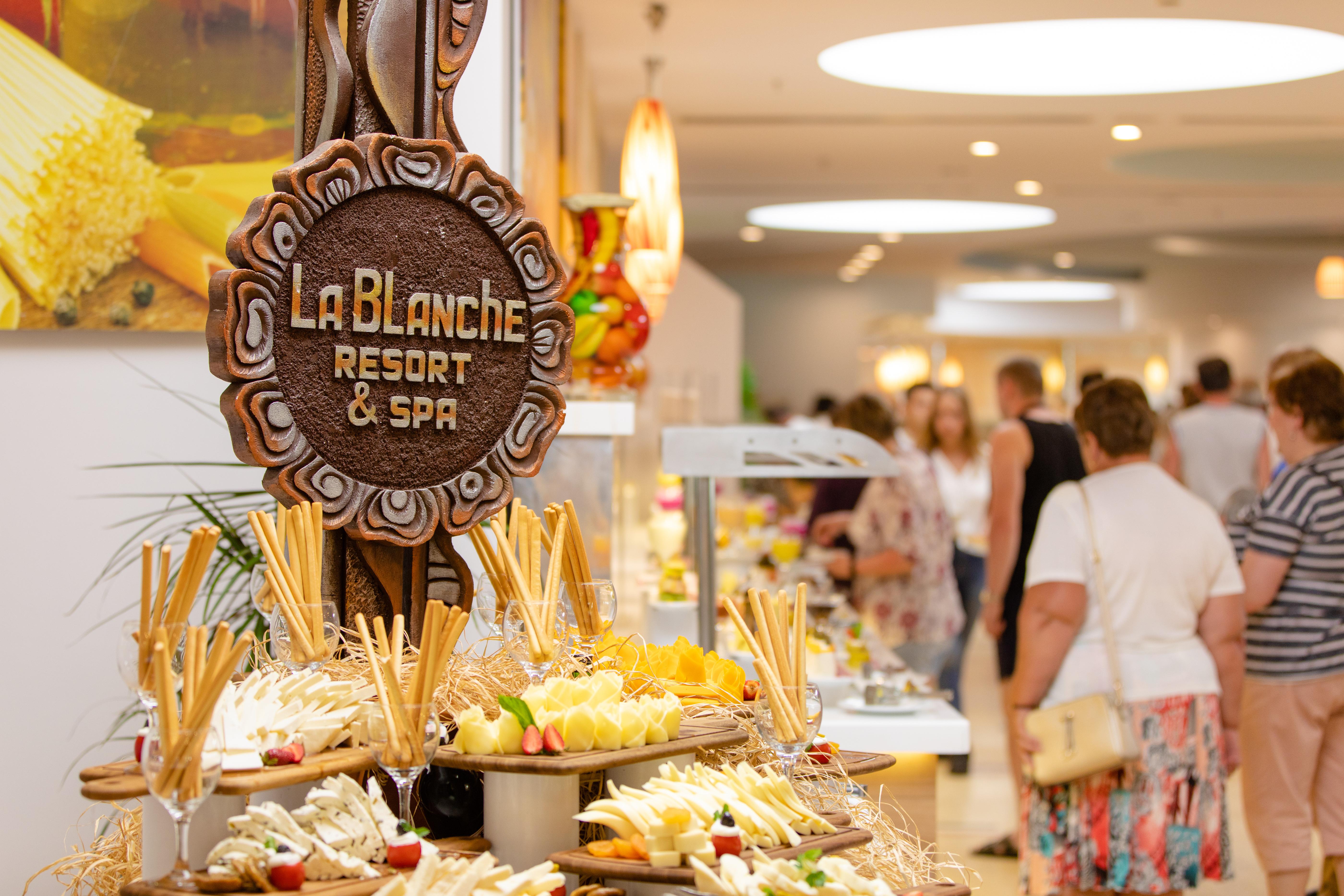 La Blanche Resort & Spa ทูร์กุทริส ภายนอก รูปภาพ